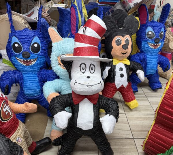 PIñATAS 'N' MORE