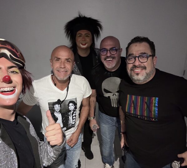 LOS MUNEKITOS