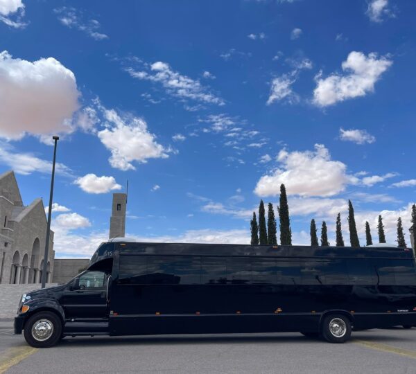 ROYAL CROWN LIMOUSINE PARTY BUS