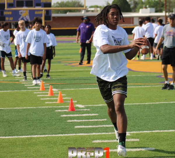 LIVE YOUR LIFE PHOTOG - SPORTS PREP1